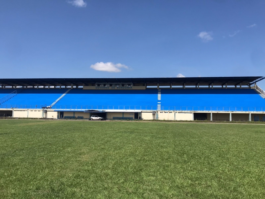 Rondonienses se apresentam em clube de futebol feminino do Paraná